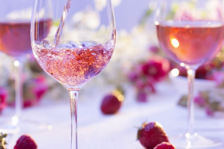 Vin rosé : tendances du marché et recommandations pour les acheteurs